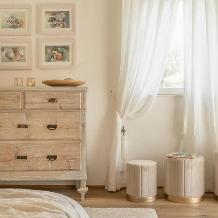 Casavostra - Ambience Frühstückspension Ostra Vetere