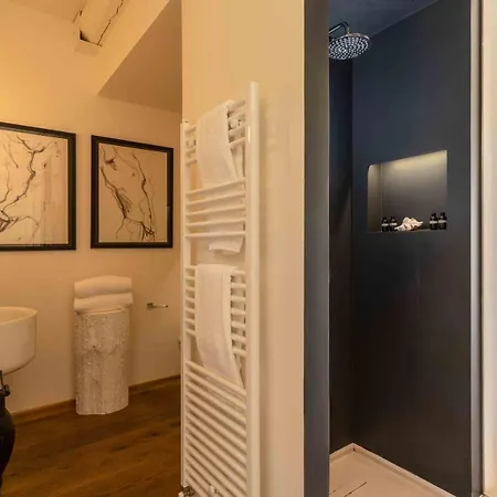 Casavostra - Ambience Bed & Breakfast
