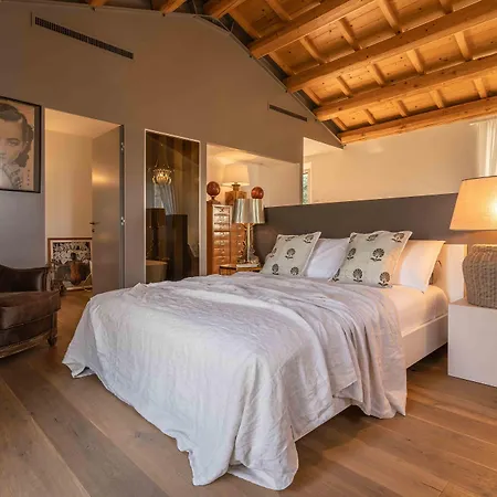 Casavostra - Ambience 4*