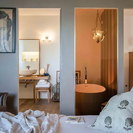 Casavostra - Ambience 4* Ostra Vetere