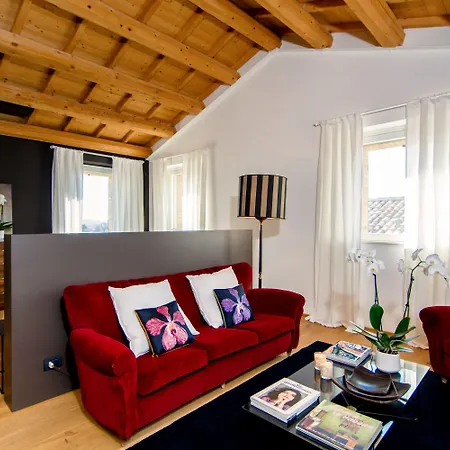 Casavostra - Ambience 4* Ostra Vetere