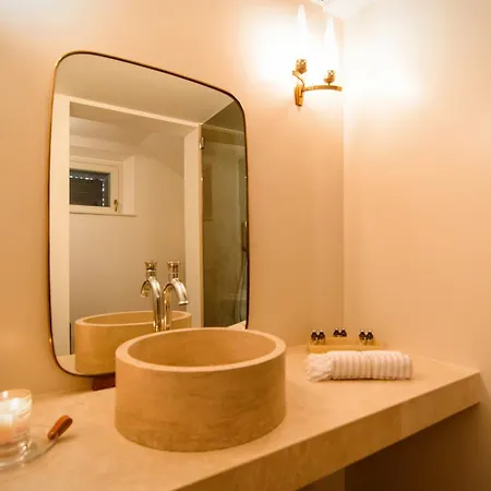 Casavostra - Ambience Bed & Breakfast